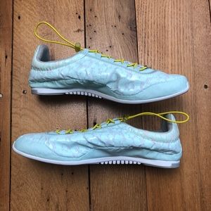 Stylish Women's Sneakers in Light Blue